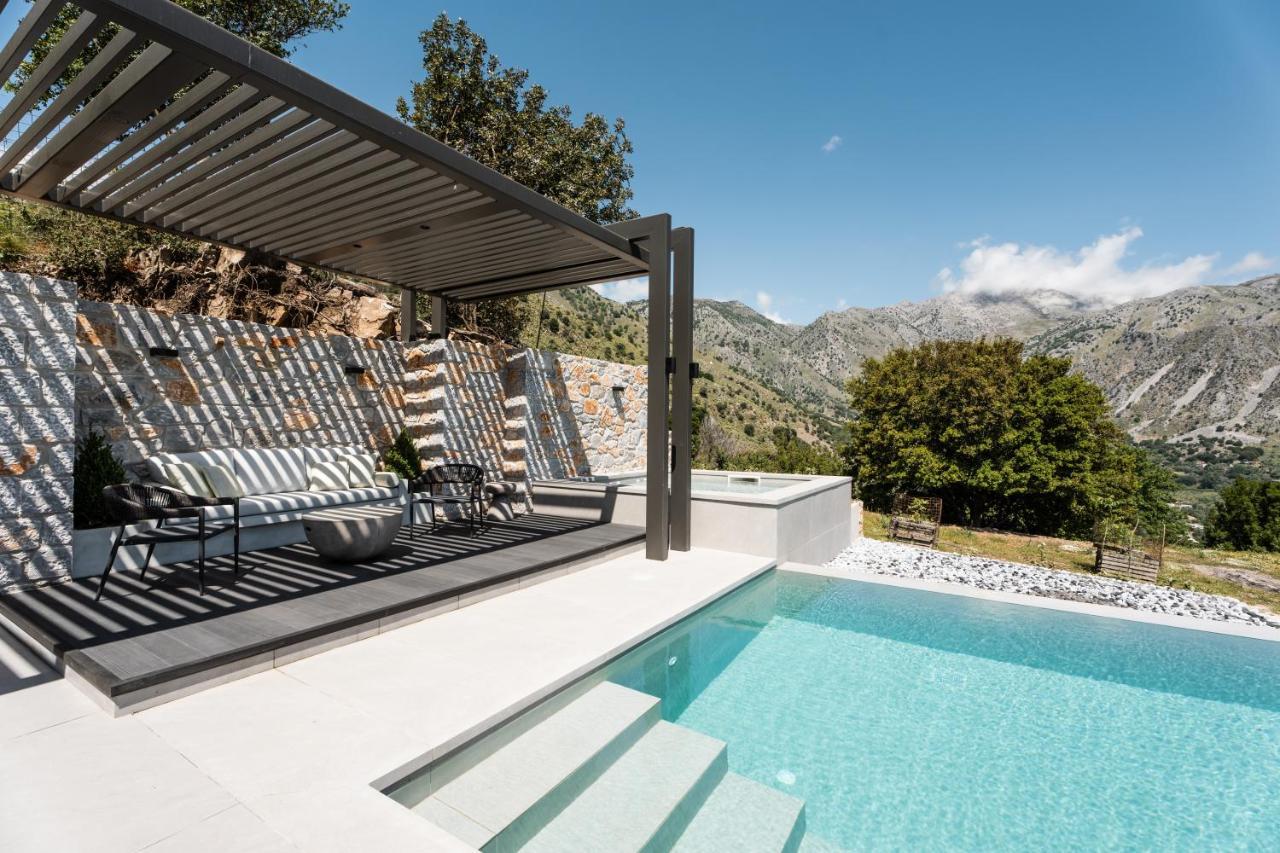 Eumelia Iconic Villa, With Heated Pool & Whirlpool, By Thinkvilla Asi Gonia Екстериор снимка